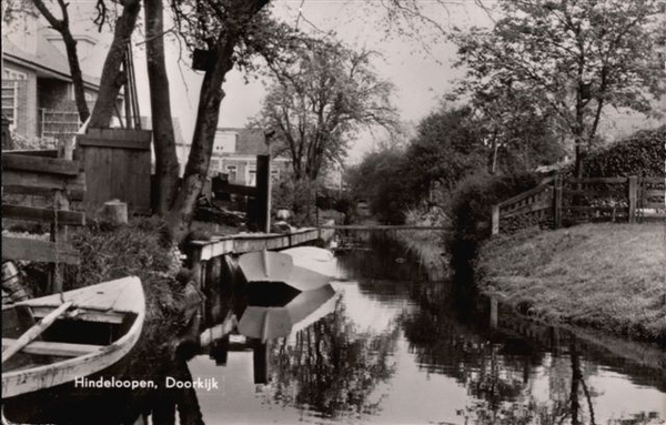 1945 geschat Houwswijk vanaf Nieuwe weg