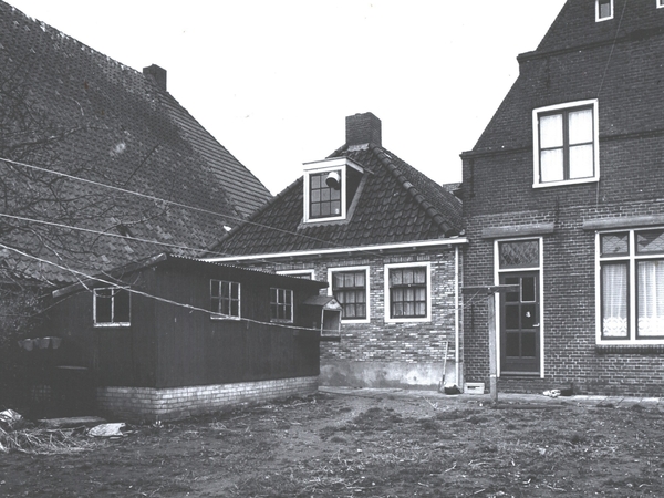 1978-03-00  Achterkant