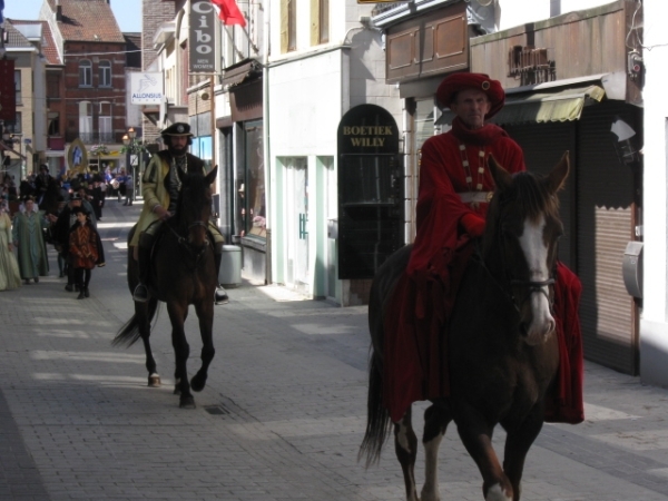 Halle Mariaprocessie 076