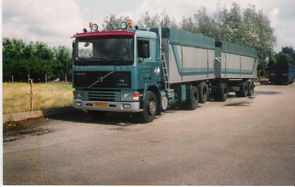 VOLVO F12