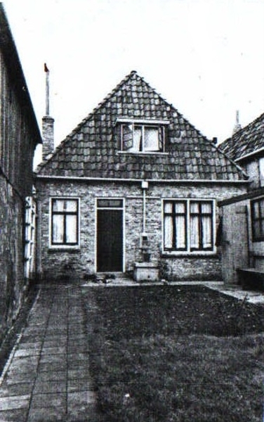 1943-10-00  Achterkant