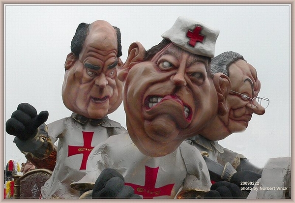 sized_sized_P1890894a carnavalwagens-eirg