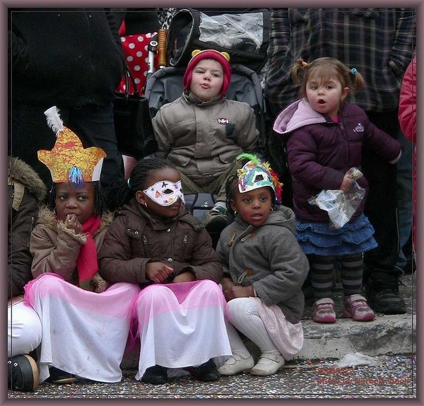 sized_sized_P1890972a jeugdige kijkertjes