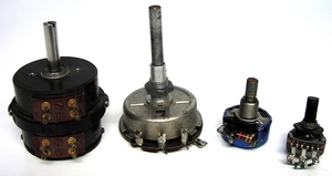 4 Diverse potentiometers