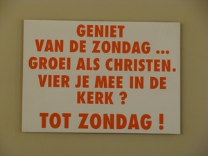 tekst achter in de kerk