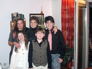 Weihn. 2008 Natascha-Susy-Angelo-Jeniffer-Thomy