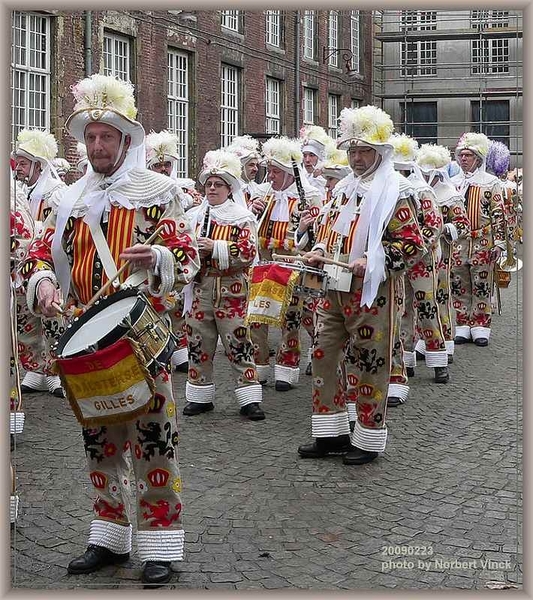 sized_sized_P1900150a aalsterse gilles