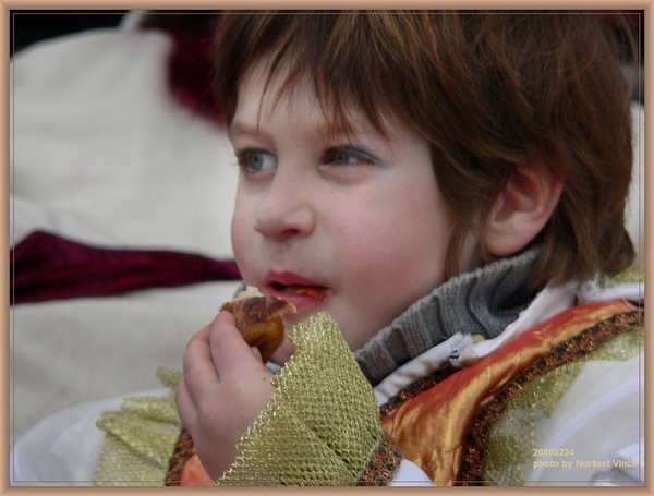 sized_sized_P1900373a voil jeannetten -barbecue