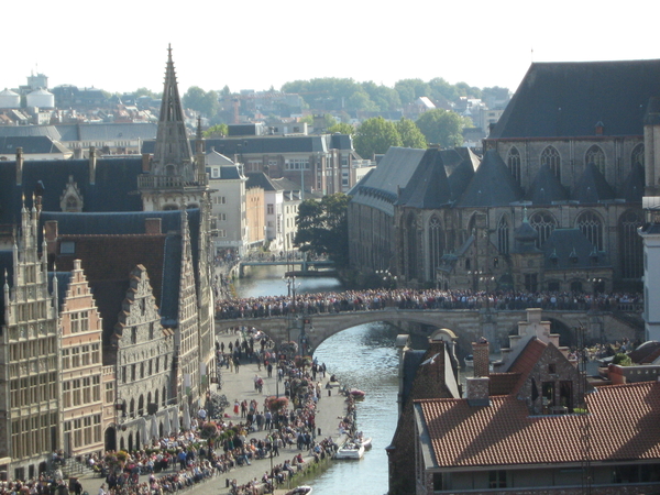 foto genomen vanop het Gravensteen
