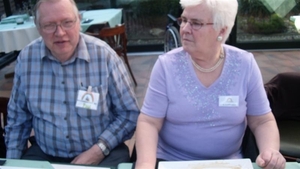 Paul met Loviveke(Medium)