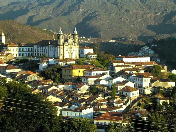 a        Brasil      Ouro Preto