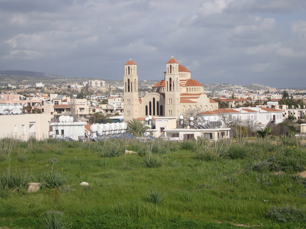 Zicht vanop de Fabricaheuvel (Paphos)...