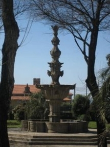 fontein aan de ingang van het Parque da Cidade