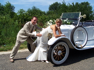 OLDTIMERS BRUIDSWAGENS GENK ZWARTBERG