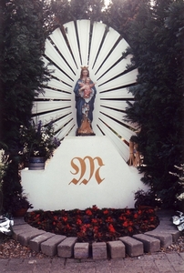 Mariabeeld Bij Familie Lemkens Veldkuilenstraat 2-2