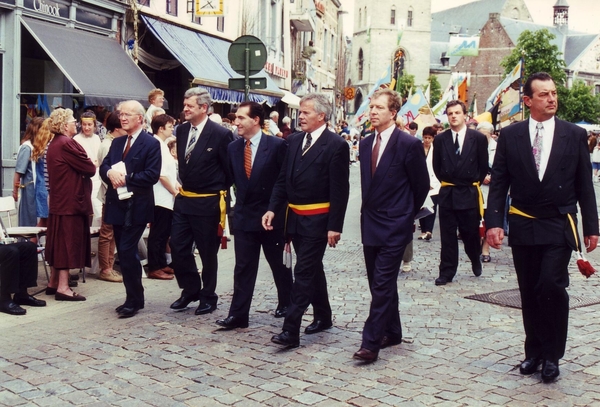 vlnr.Gouverneur Vermeulen - Schepen J.Lipkens - K.Pinxten - Bu