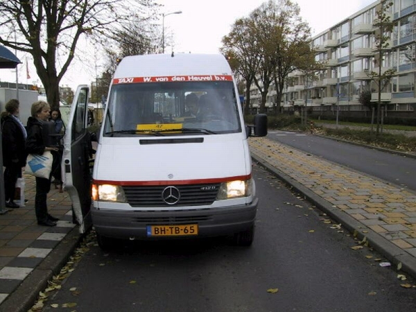 Lijn 47 JS Bachlaan Leidschendam 20-11-2000