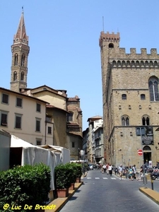 2008_06_28 Firenze 45 Chiesa_Badia_&_Bargello