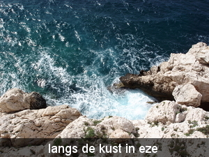 wandeling langs de kust in eze