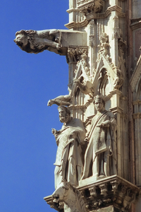 italie,%20siena,%20duomo,%20gargoyle[1]