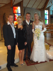 KLEINZOON EN ZIJN VROUW