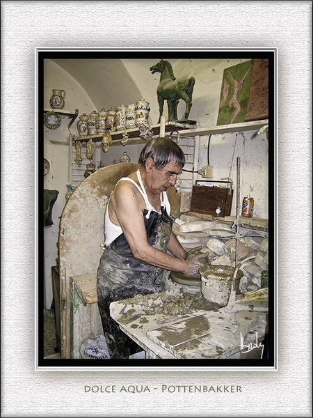Dolce Aque, pottenbakker