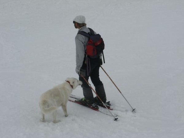 20090407 331 Tz Ora op de piste