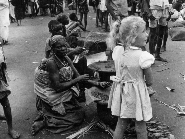 BUTARE 1961: Op de markt