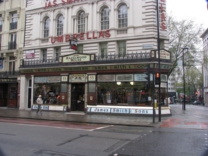 Umbrellas: oudste zelfstandige winkel in London