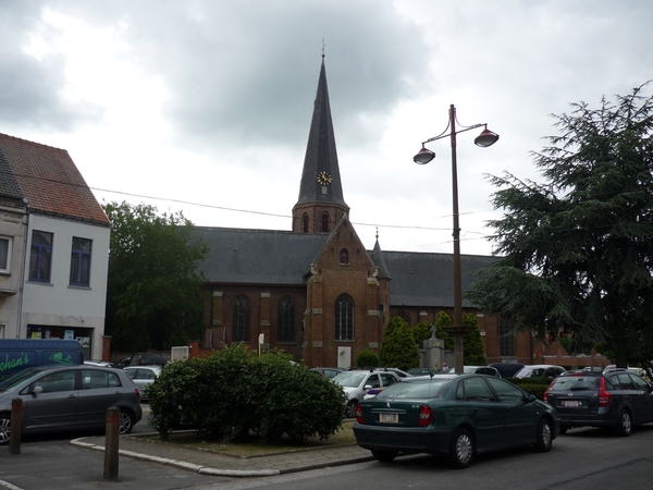 09.06.20 .WACHTEBEKE.DE KERK