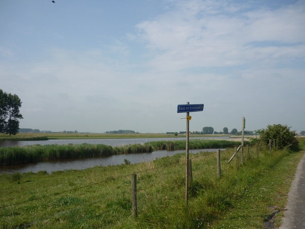 09.06.27. OOSTBURG.KAAS EN BROODSEDIJK (wat een naam)