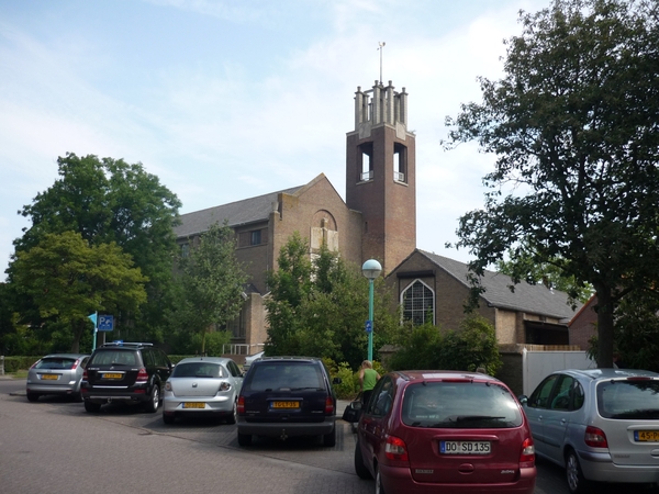 09.06.27. OOSTBURG.NOG EEN KERK