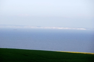 Aan horizon de krijtrotsen van Dover