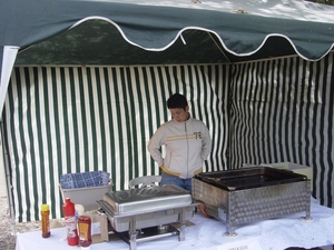 Els in de hot-dog kraam