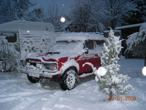 de lada speelt als sneeuwruimer