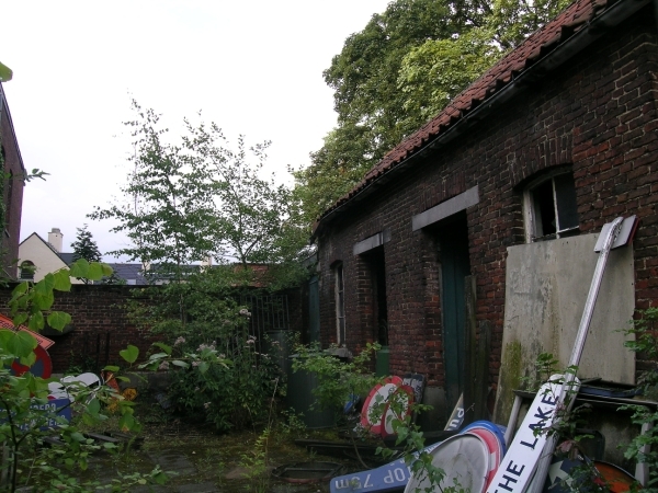 bijhuisje achterkant