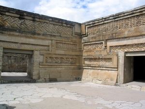 Mitla7