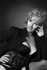 Karla_lingerieshoot_106 bw_klein