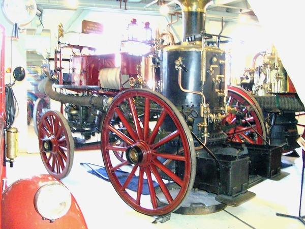 125gsb.Diep in gedachten.