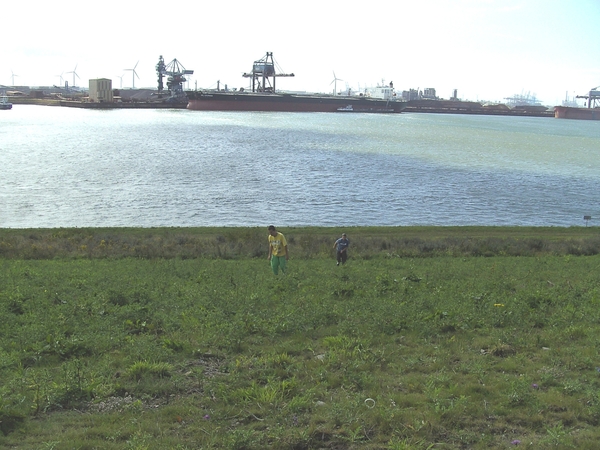 172gsb.Diep in gedachten.