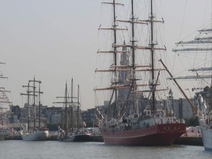 sail 2004 001