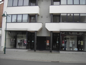 appartementsblok twee etalages Noemie