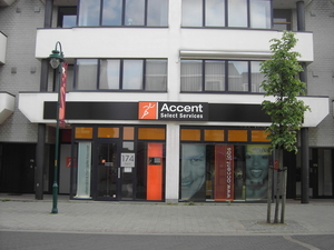 Accent Select Services N 174/2    2009