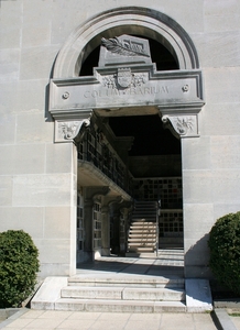 Columbarium of P�re-Lachaise ...