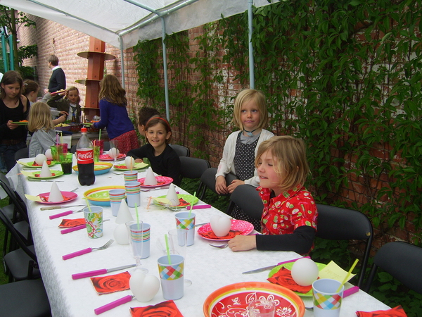 versierde kindertafel