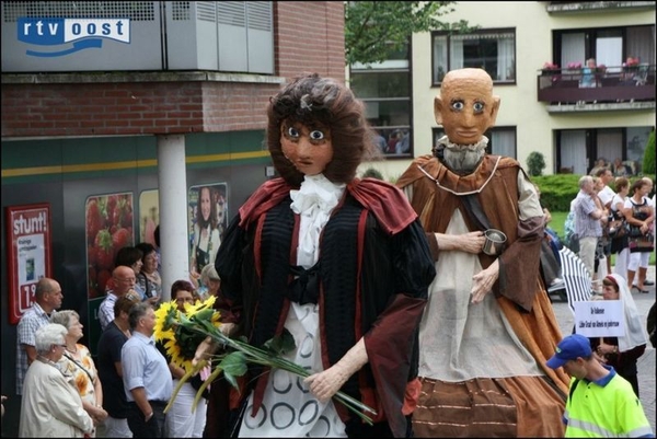 Breugel 2011- reuzen 02-001