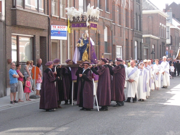 Boom 2009 Maria door vlaanderen gedragen 070