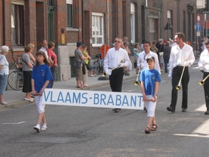 Boom 2009 Maria door vlaanderen gedragen 092