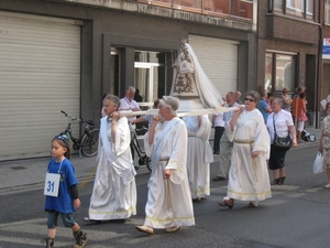 Boom 2009 Maria door vlaanderen gedragen 094