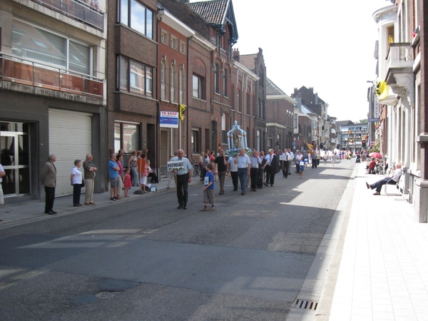 Boom 2009 Maria door vlaanderen gedragen 099